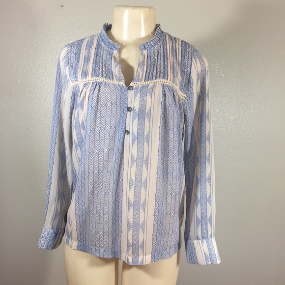 Anthropology T Shirt made iWomen’s Blouse - Picture 2 of 8